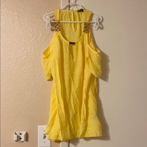 Unique Spectrum off the shoulder tank top